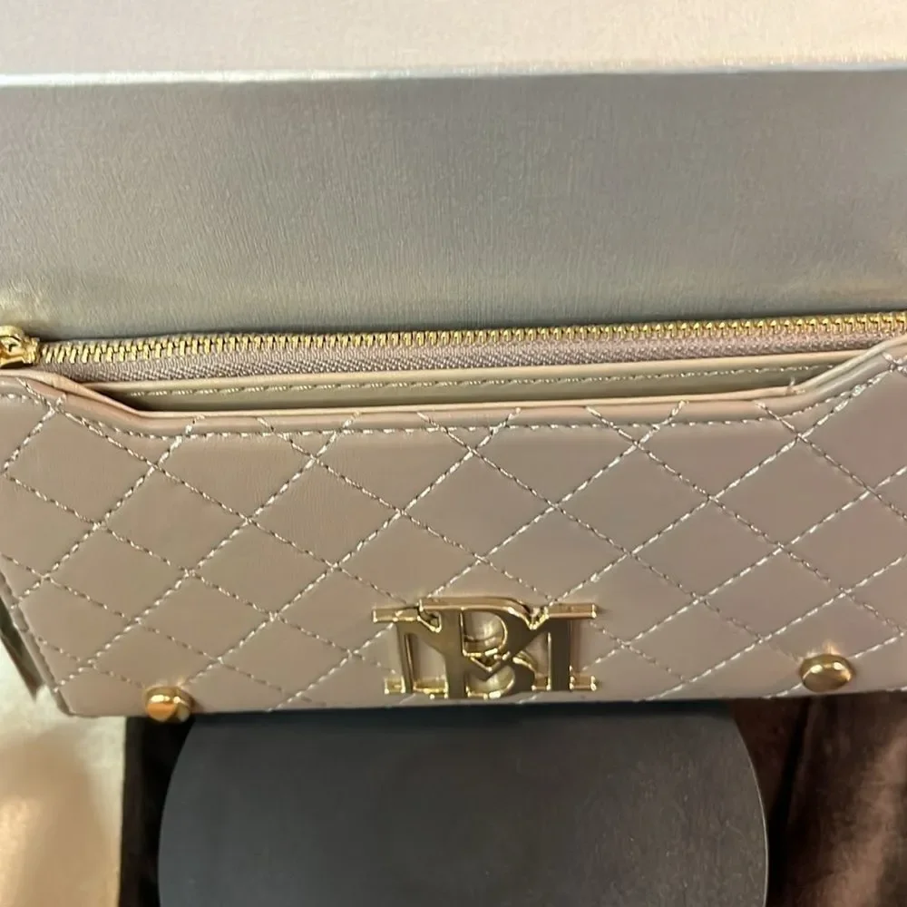 BADGLEY MISCHKA TAUPE LONG CARDS WALLET NWT